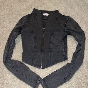 Urban tight cropped jacket